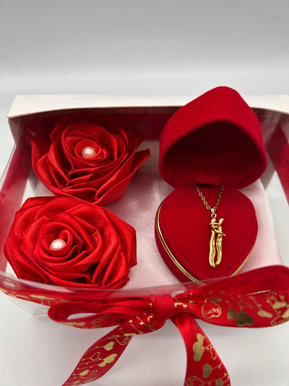 COLLAR ABRAZO ETERNO + REGALO ESPECIAL: CAJA DECORADA CON ROSAS